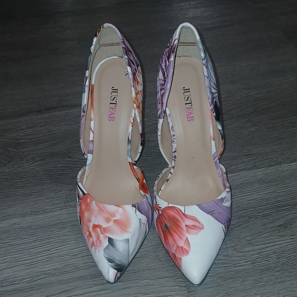 JustFab Monika Floral Stiletto Heels Watercolor Pointed Toe Pumps Sz 7.5 NWOT - Picture 2 of 9